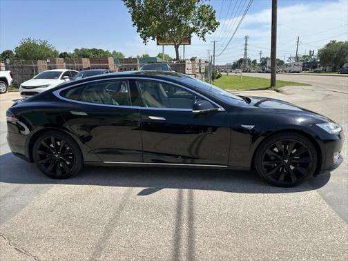 2014 Tesla Model S 85