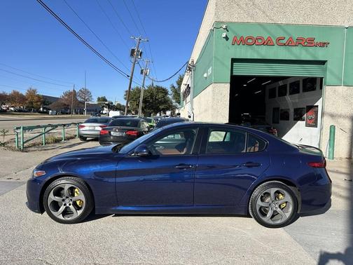 2018 Alfa Romeo Giulia Base