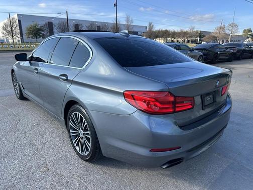 2019 BMW 540 540i sport pkg