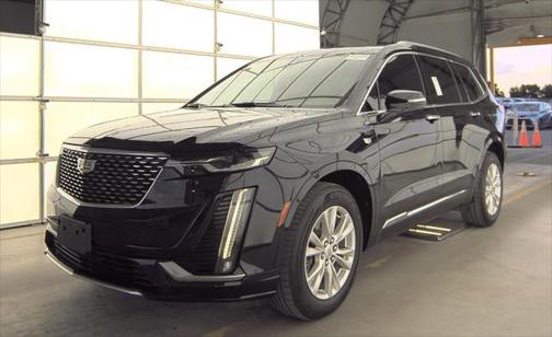 2022 Cadillac XT6 Luxury FWD