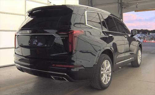 2022 Cadillac XT6 Luxury FWD