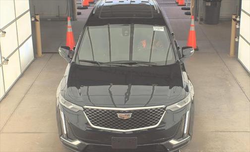 2022 Cadillac XT6 Luxury FWD