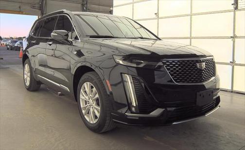 2022 Cadillac XT6 Luxury FWD