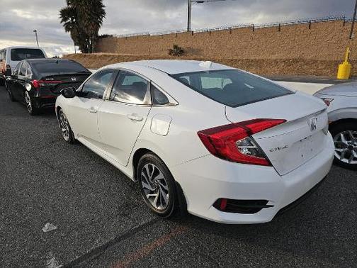 white 2018 Honda Civic EX