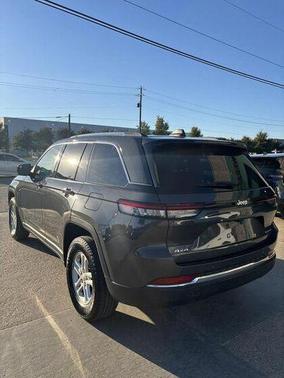 2024 Jeep Grand Cherokee Laredo