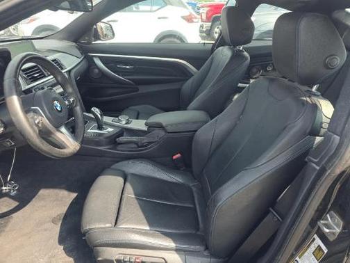 black 2019 BMW 440 i