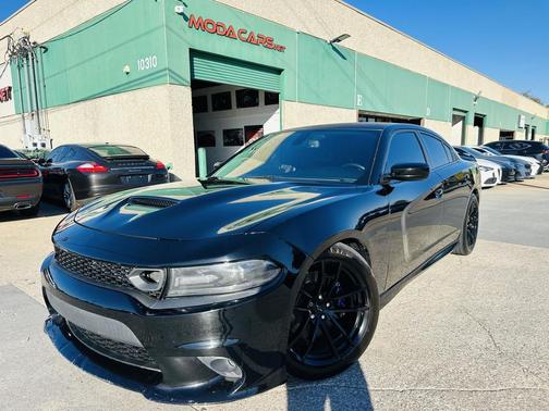 2019 Dodge Charger Scat Pack