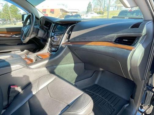 2017 Cadillac Escalade Premium Luxury