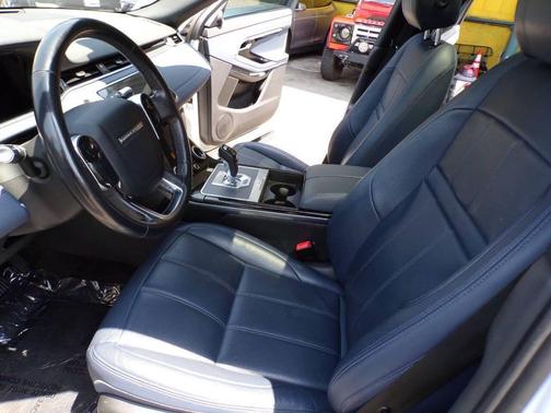 2020 Land Rover Range Rover Evoque SE