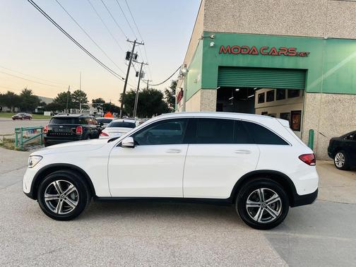 2021 Mercedes-Benz GLC 300 Base