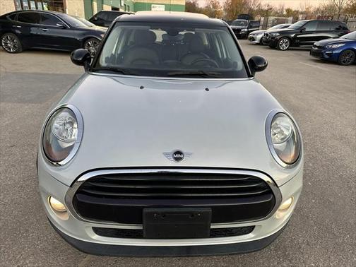 2017 MINI Hardtop Cooper