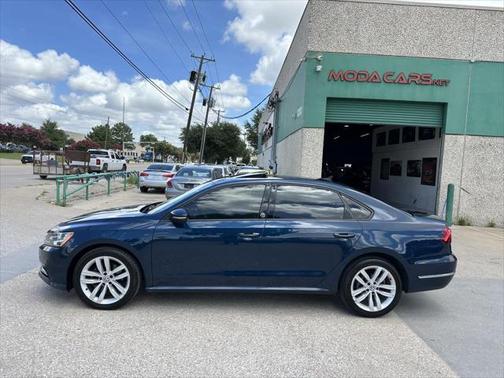 2019 Volkswagen Passat 2.0T Wolfsburg Edition