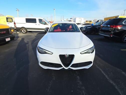 2020 Alfa Romeo Giulia Sport
