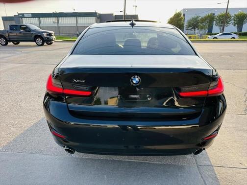 2019 BMW 330 xDrive