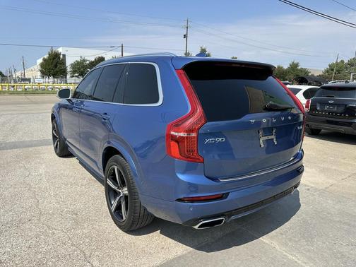 2018 Volvo XC90 T6 R-Design