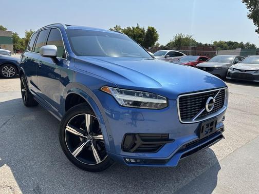 2018 Volvo XC90 T6 R-Design