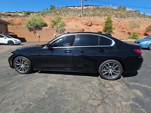 2019 BMW 330 330i