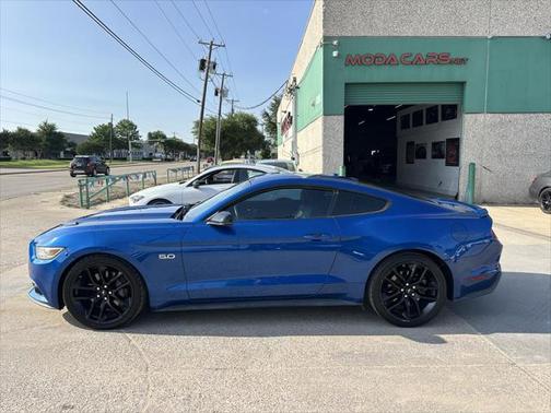 2017 Ford Mustang GT Premium