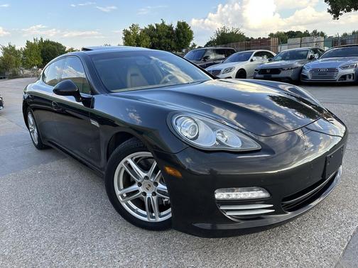 2012 Porsche Panamera 4