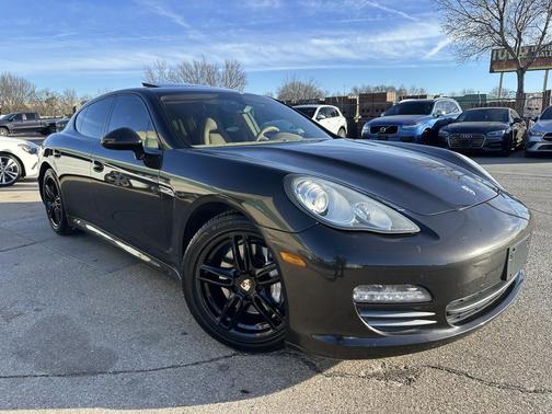2012 Porsche Panamera 4