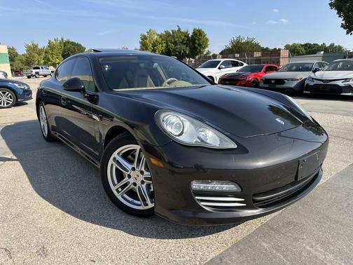2012 Porsche Panamera 4