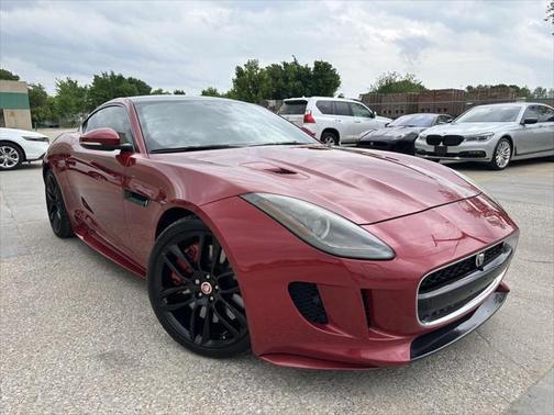 2016 Jaguar F-TYPE R