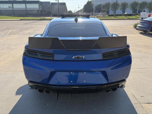 Blue 2018 Chevrolet Camaro 2SS
