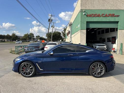 2017 INFINITI Q60 3.0t Red Sport 400