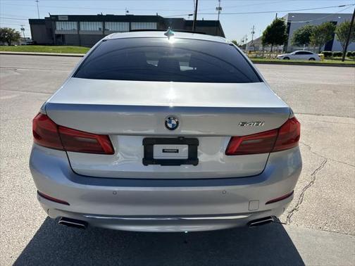 2019 BMW 540 540i