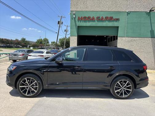 2020 Audi Q7 55 Premium Plus