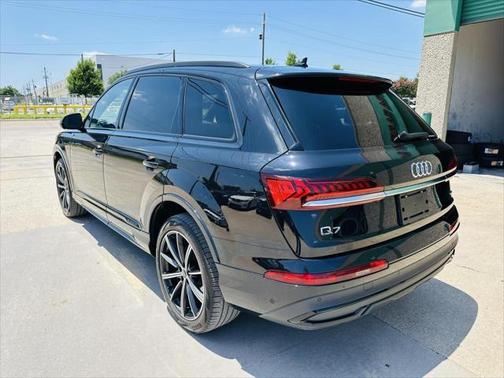 2020 Audi Q7 55 Premium Plus