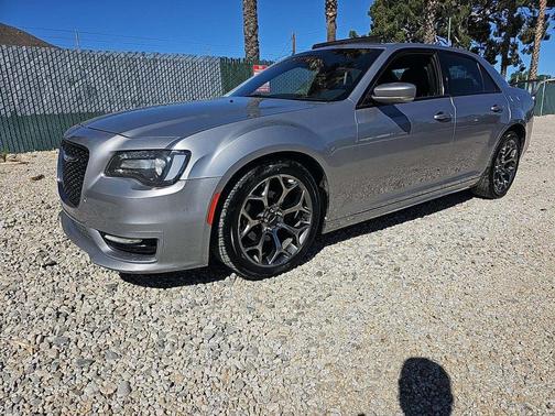 2018 Chrysler 300 S