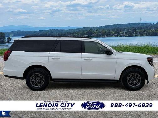 Oxford White 2025 Ford Expedition Max Active