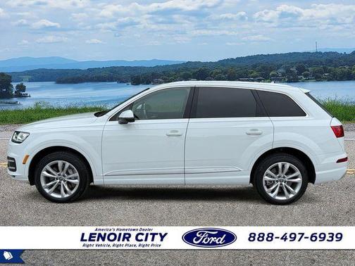 Glacier White Metallic 2019 Audi Q7 45 Premium