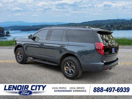Blue Metallic 2025 Ford Expedition Tremor
