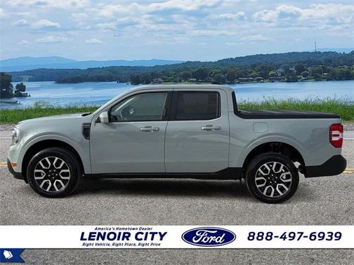 2022 Ford Maverick Lariat