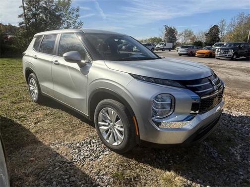 2025 Mitsubishi Outlander ES 2.5 2WD