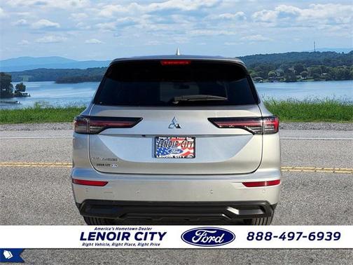 2025 Mitsubishi Outlander ES 2.5 2WD