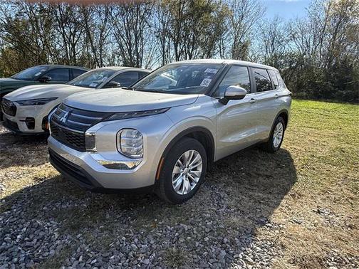 2025 Mitsubishi Outlander ES 2.5 2WD