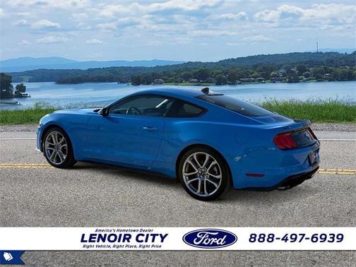 2022 Ford Mustang ECOBOOST PREMIUM