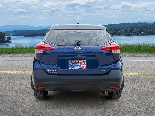 2019 Nissan Kicks SV