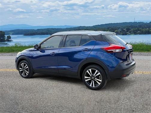2019 Nissan Kicks SV