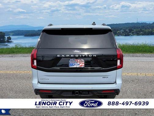 Glacier Gray Metallic 2025 Ford Expedition Active