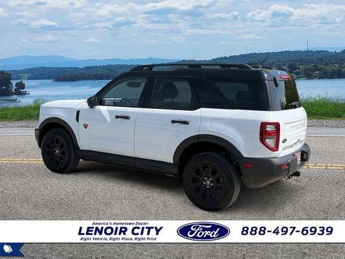 Oxford White 2025 Ford Bronco Sport Badlands