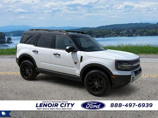 Oxford White 2025 Ford Bronco Sport Badlands