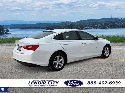2017 Chevrolet Malibu 1LS