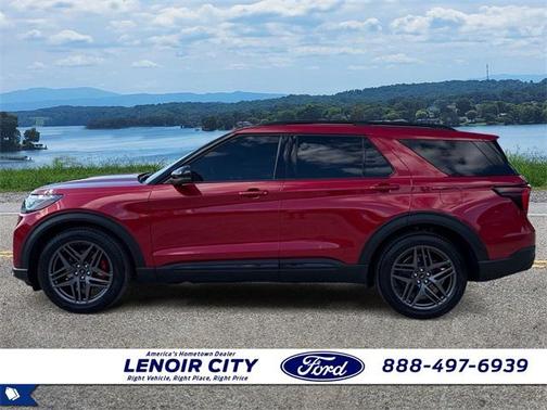2025 Ford Explorer ST