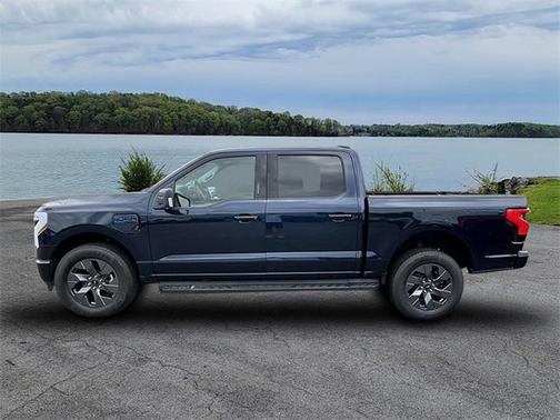 2024 Ford F-150 Lightning Flash