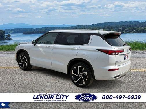 2022 Mitsubishi Outlander SEL