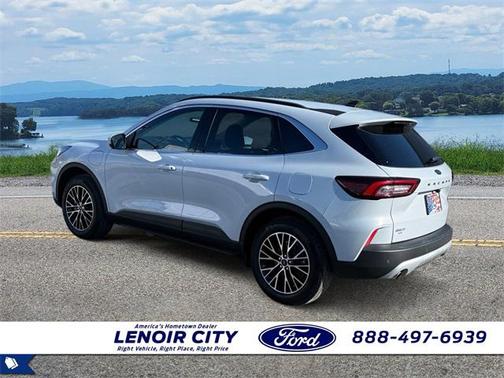 2025 Ford Escape PHEV SE